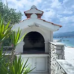 Luxury Beachfront Matista Guest house