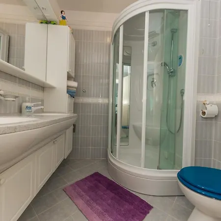 Gasthuis Luxury Beachfront Matista *